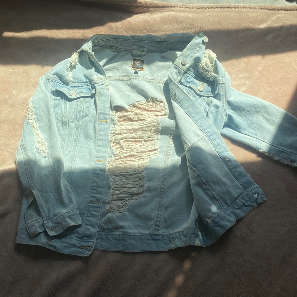BoomBoom jeans jacket blue ripped medium